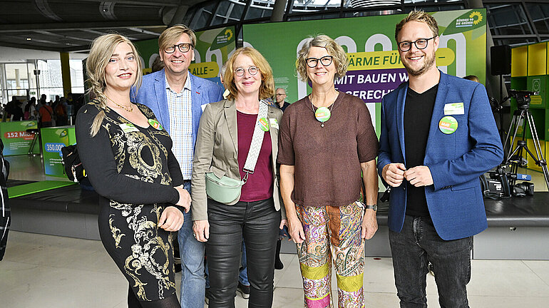 Gruppenfoto mit grünen Abgeordneten beim TEA 2023