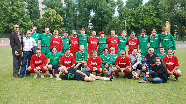 Grüne Tulpe gegen Türkiyemspor Berlin mit Hans-Christian Stroebele, 2010