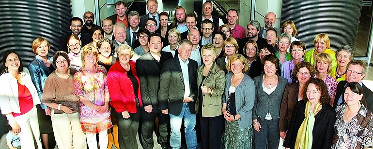 Gruppenfoto der Abgeordneten der grünen Bundestagsfraktion in der 16. Wahlperiode.
